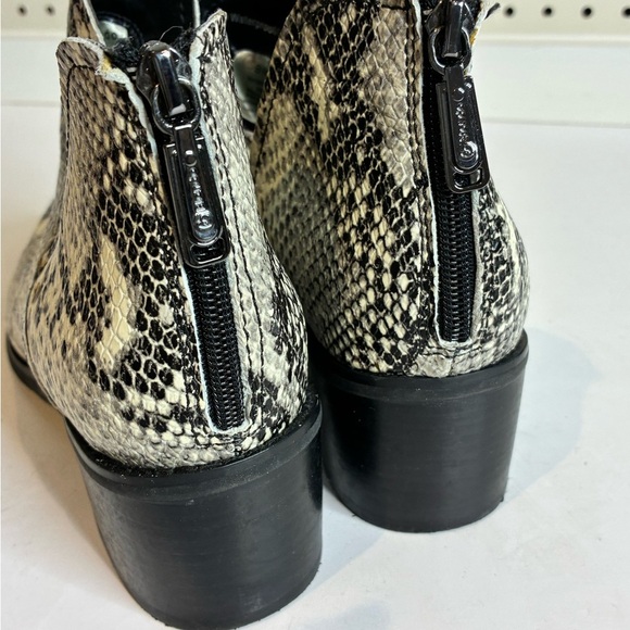 Blondo | Snakeskin Chelsea Botties - Picture 4 of 7